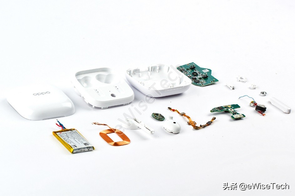 据说有OPPOW51耳机有三个麦克风，它们都是干嘛用的？