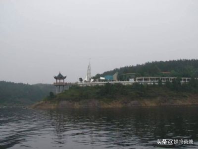 《游遍南阳》作者:石为璧