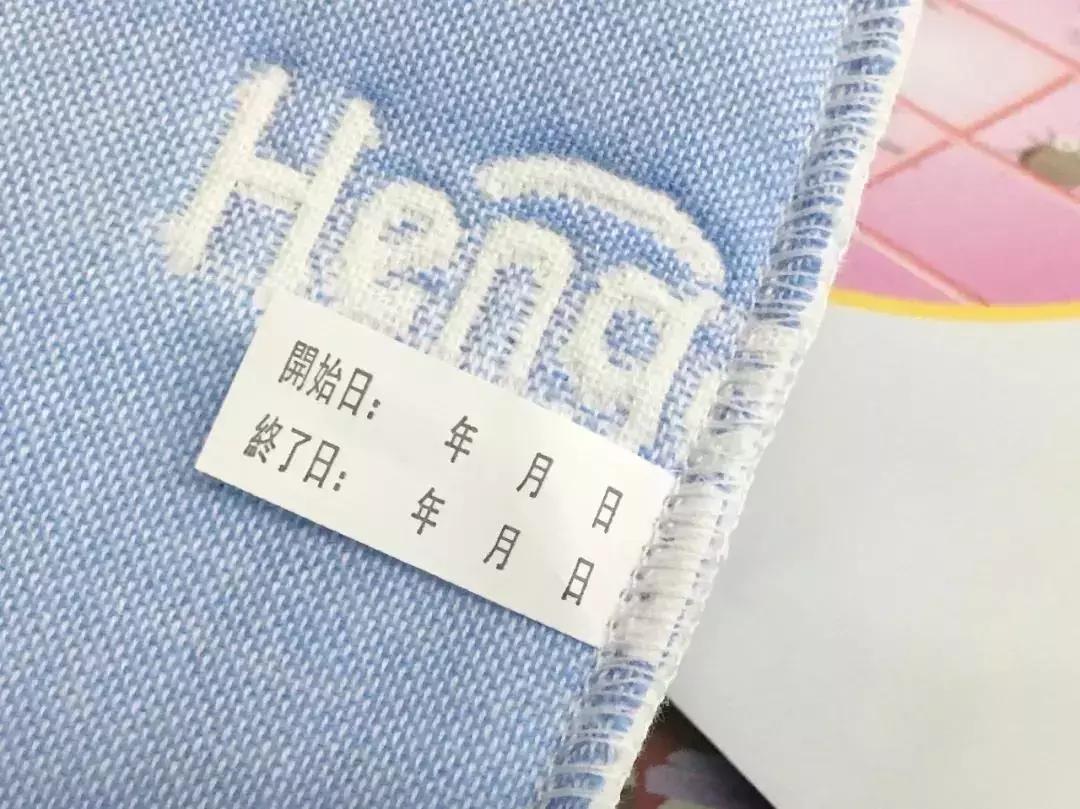 从床上吸出来的白色粉末是螨虫吗,生活窍门床单上的螨虫放大1000倍