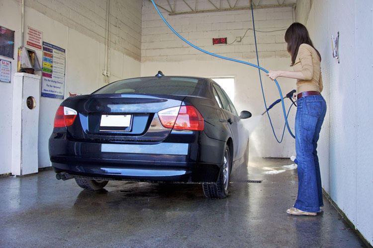 家用洗车机你的挑对了吗？正确挑选让你从此每天开新车哟