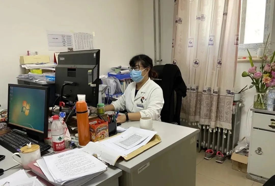 西罗园社区卫生服务中心:*党**旗飘飘——基层风采(支部篇)