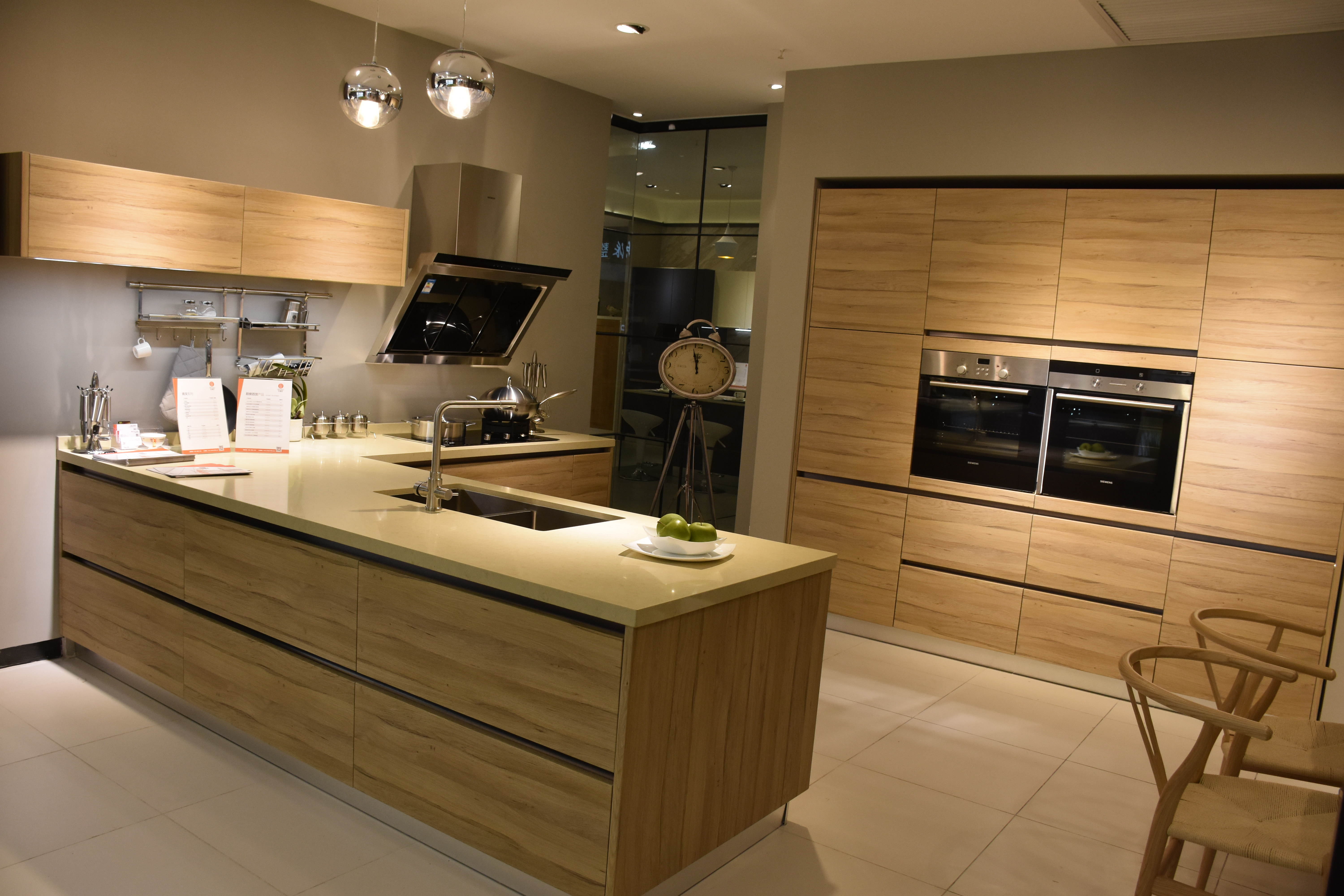 房子装修橱柜怎么弄,房子装修橱柜什么时候装比较好