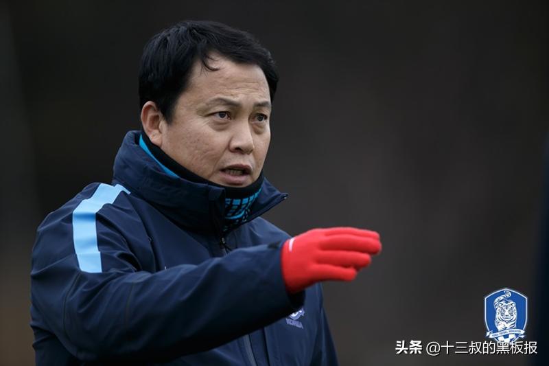 02年世界杯韩国足球队员,02年韩国世界杯韩国球员下场如何