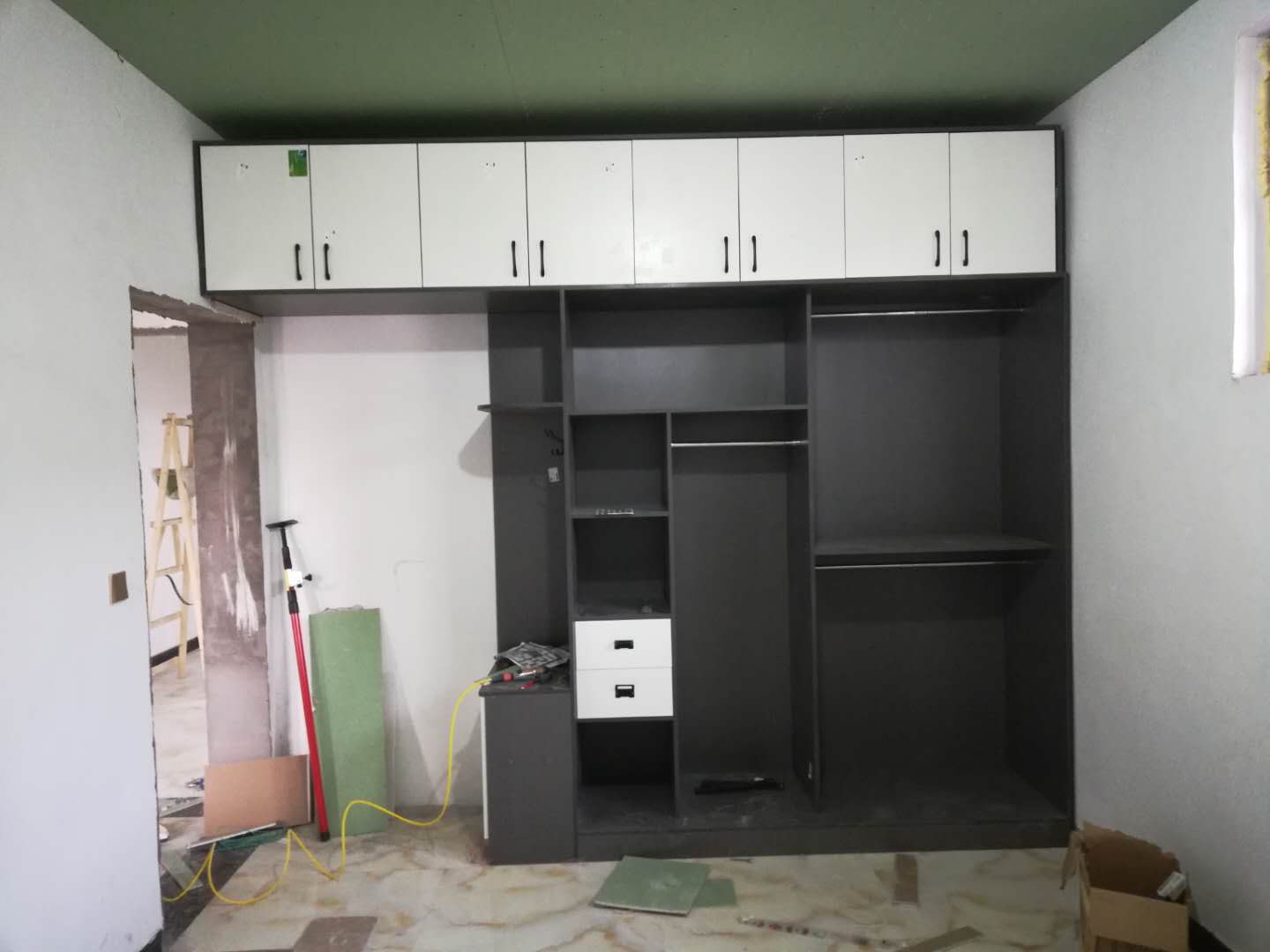 定制柜子能砍价多少,装修定制柜子同一厂家各板材价格