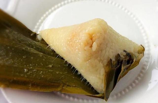 煮粽子是开水下锅还是冷水下锅,煮粽子是冷水下锅还是开水下锅好