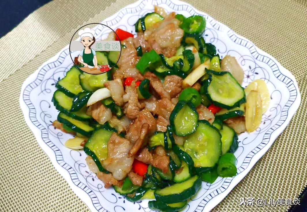 炒黄瓜怎么切不下水,炒黄瓜不变色的方法