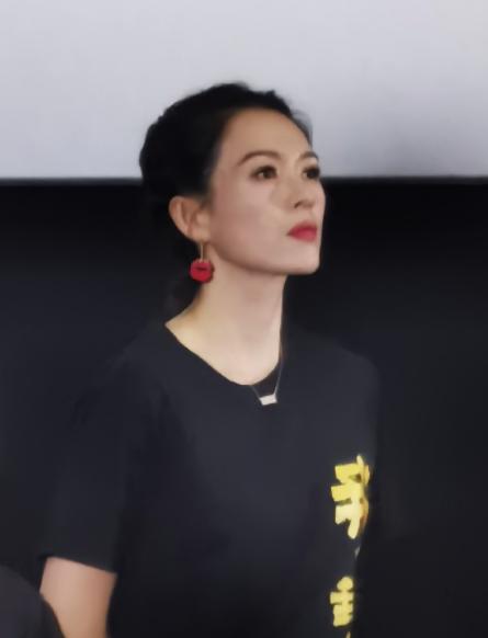 汪峰和章子怡一家五口团聚,章子怡出镜汪峰电影谈夫妻之道