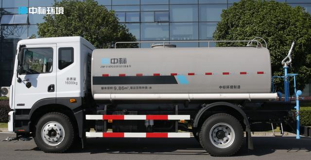 洒水车轮胎应该选择钢丝胎还是尼龙胎？看完文章你就明白了