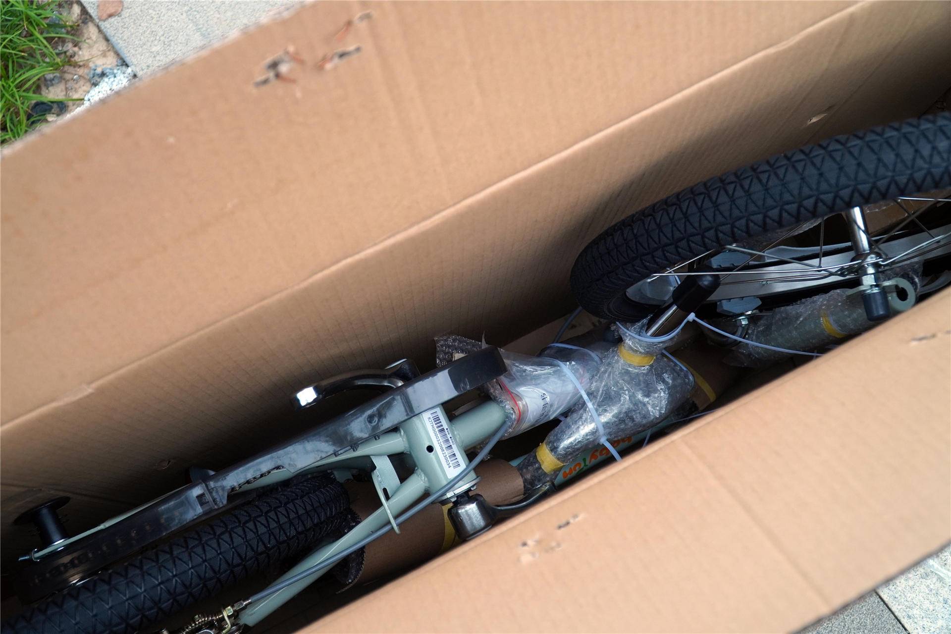 什么礼物让孩子一直挂念你?Babyrun萌骑奇儿童自行车测评