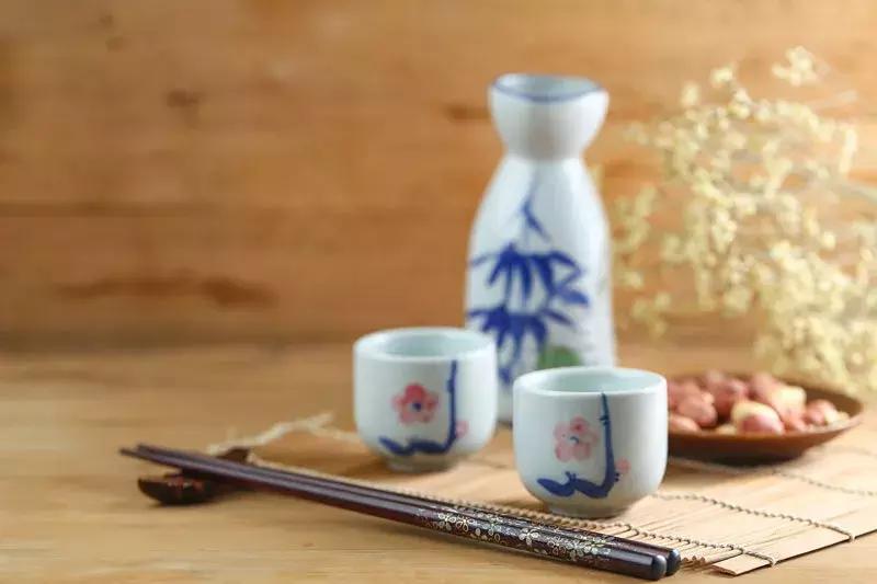 初五破五穷有什么讲究,初五破五迎财神