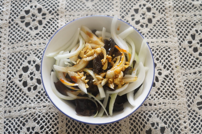 木耳搭配什么吃可以排便,黑木耳海带清宿便