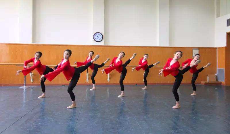 不懂一些专业术语,舞蹈入门60个专业术语