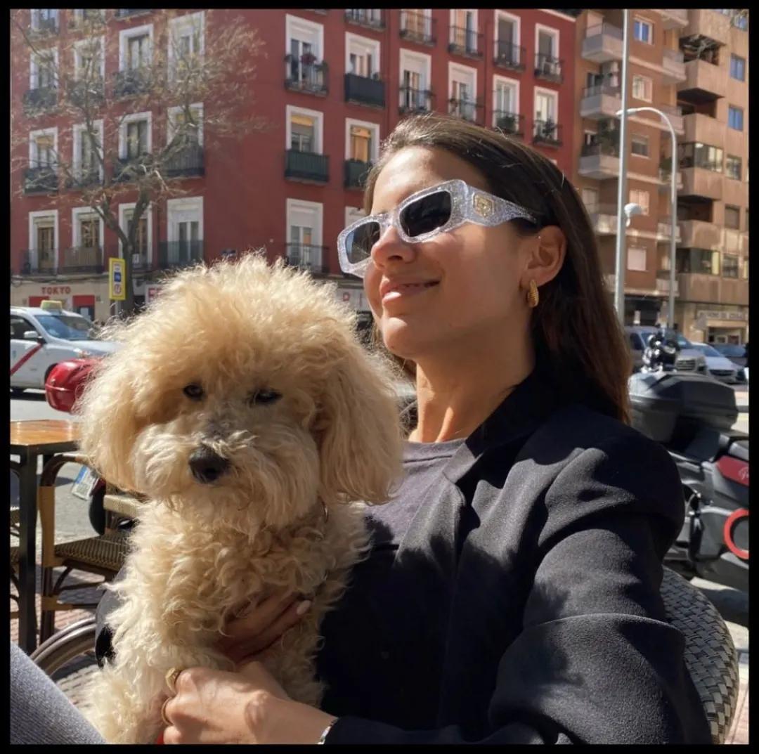 圆脸女生怎么选墨镜,圆脸女生如何选择大牌眼镜