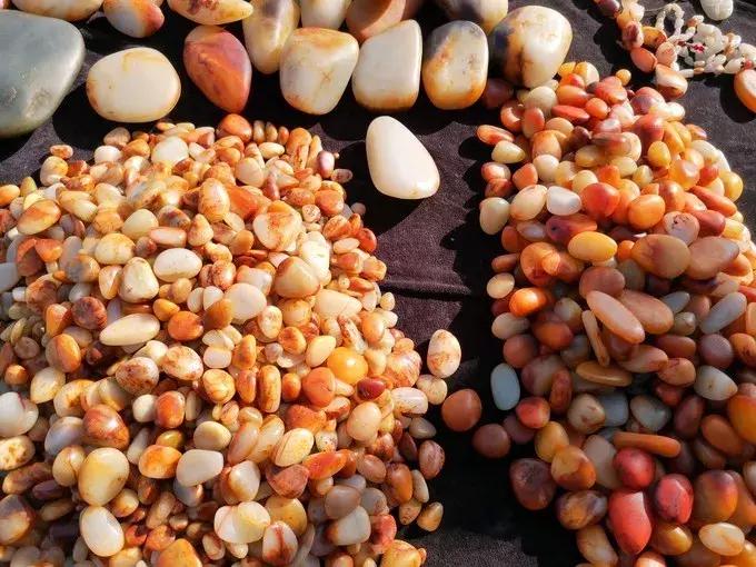 新疆印象和田,南湖北路和田印象