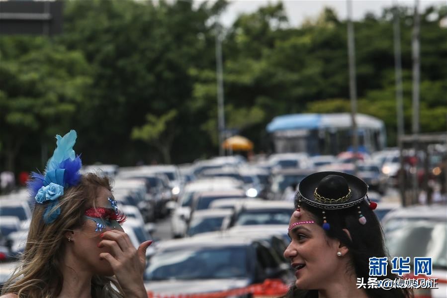 巴西圣保罗狂欢桑巴舞,巴西圣保罗街头跳舞