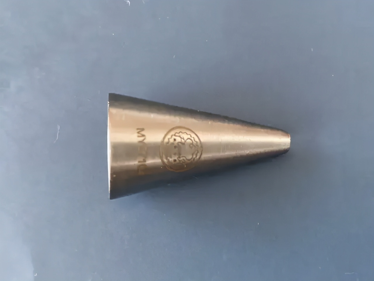 没有裱花袋裱花嘴泡芙奶油怎么挤,奶油裱花嘴怎么自做