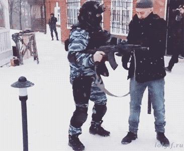 山海经中以乳为目以脐为口的怪物,山海经搞笑图片