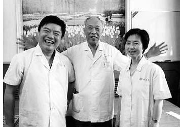 用*霜砒**治疗白血病，获未来科学大奖，96岁的王振义能等来诺奖吗