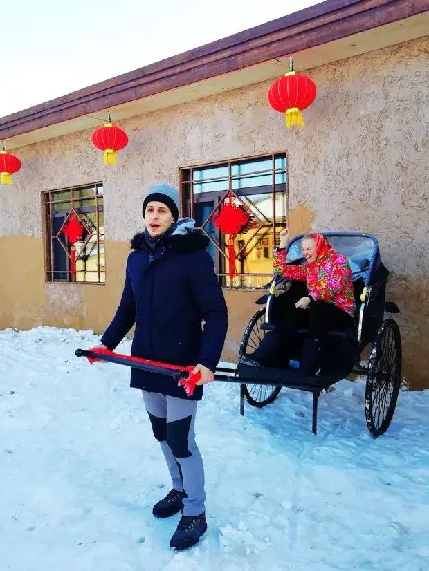 老外在雪乡的快乐感觉——中国雪乡，世界共享！