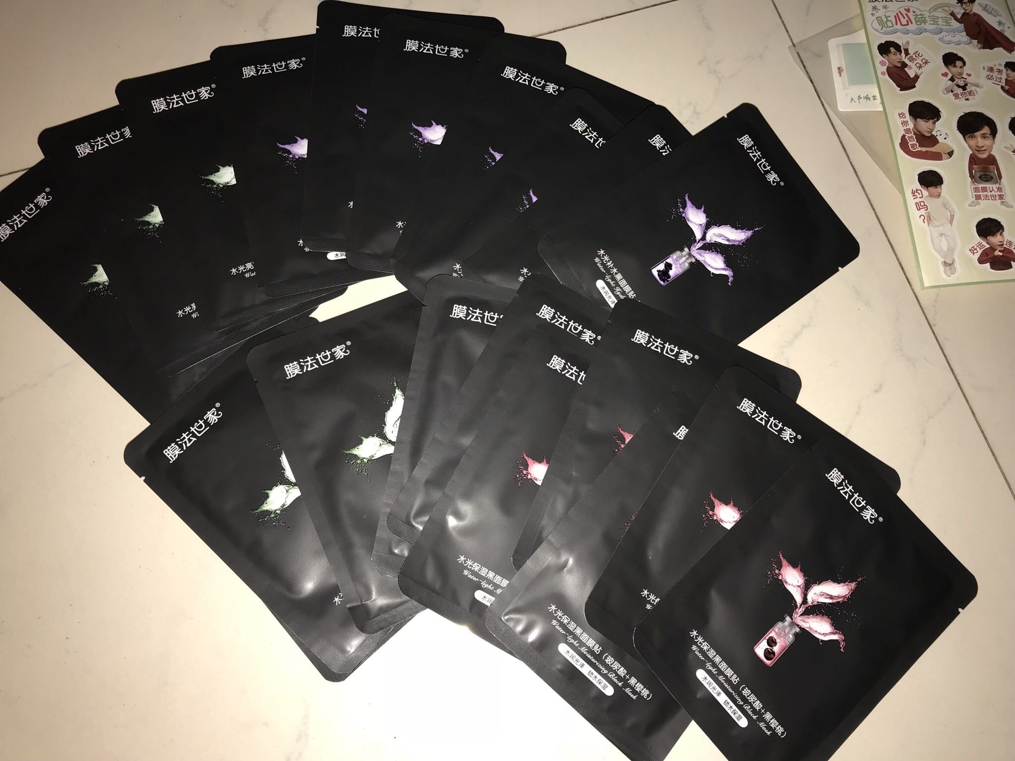 膜法世家嫩白补水面膜测评,膜法世家水光黑面膜怎么样