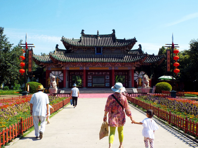 开封天波杨府旅游视频讲解,天波杨府开封