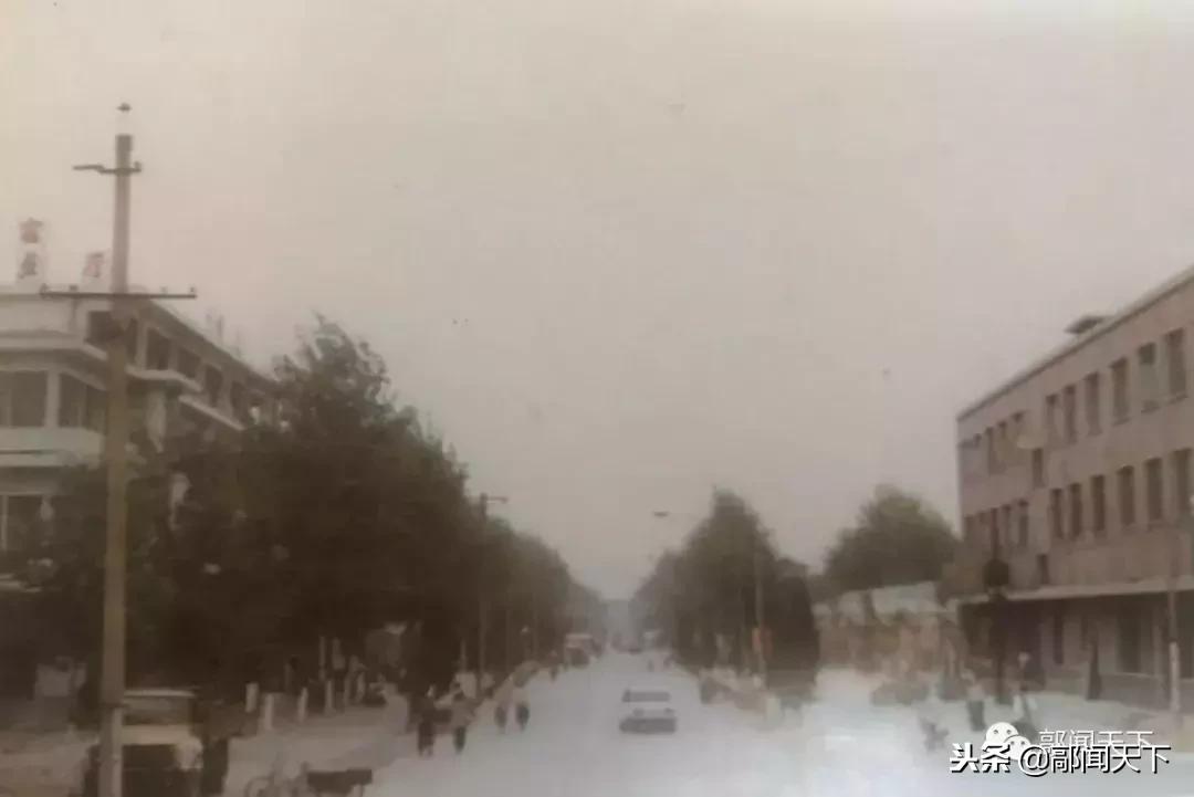 沧桑巨变五十年回望历史七绝,沧桑巨变国富民强