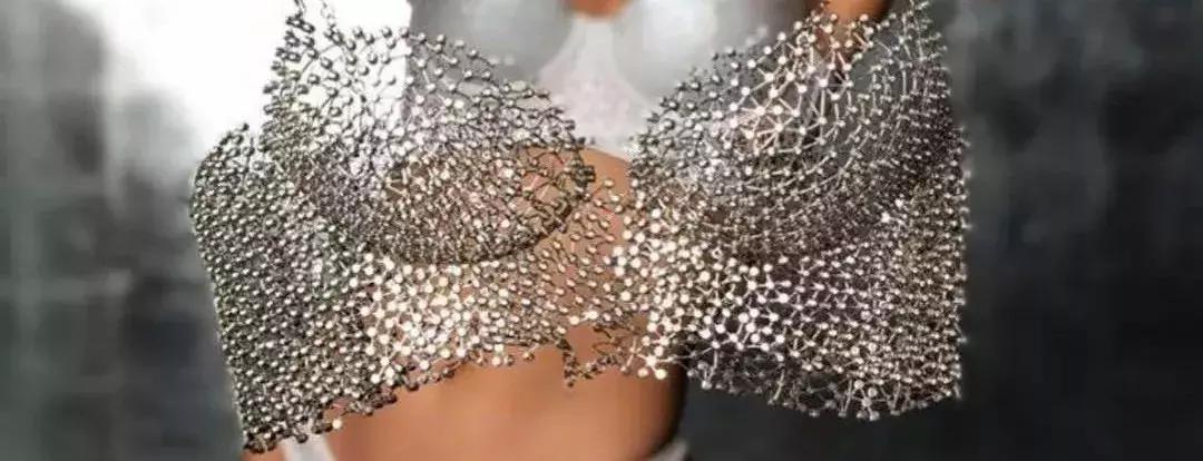 历年FantasyBra大盘点官宣价值100万美金的bra今年谁穿?