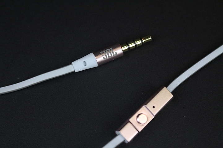 jbl入耳耳机音质测评,双动圈四核耳机怎么样