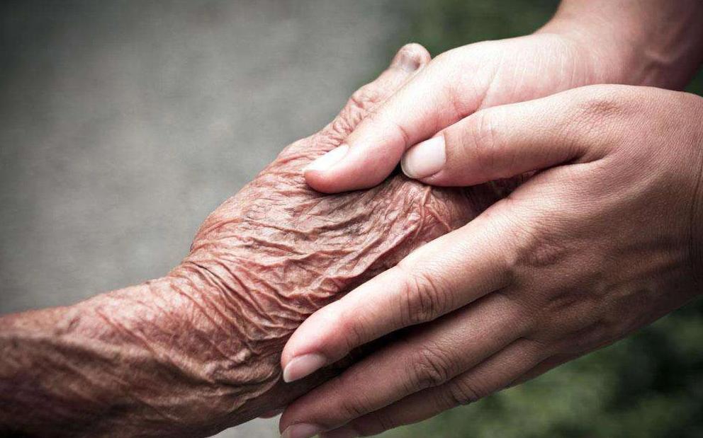 右手发麻血液循环不好怎么治,感觉手发麻是怎么回事