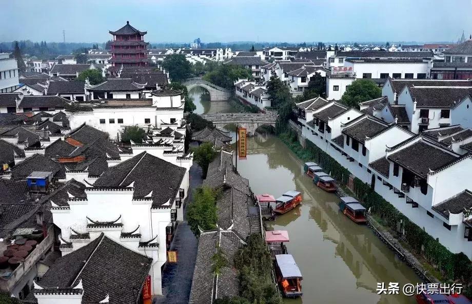 走遍所有古镇,走遍中国最美的十个城市