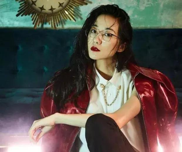 逆风翻盘韩雪,韩雪逆袭之星光璀璨