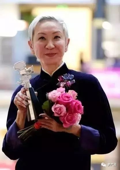 原谅出轨丈夫要经历几个阶段,女人出轨后被丈夫原谅态度冷