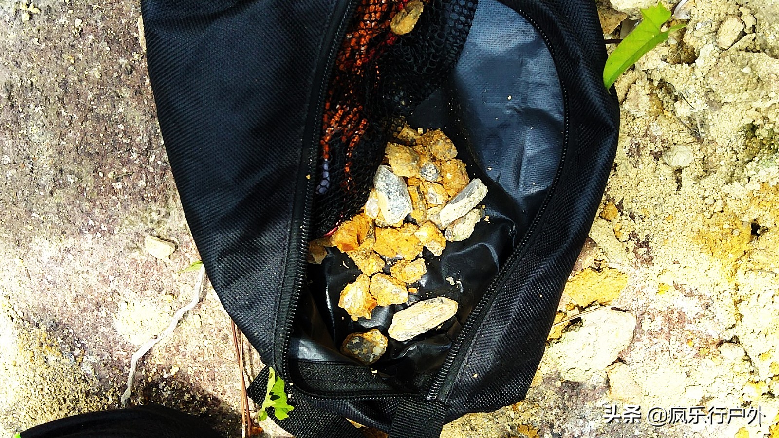 捡水晶宝石的地方,恩平市哪里有水晶石捡