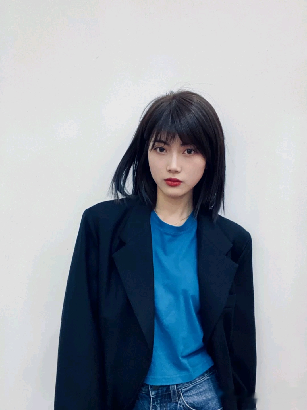 2019圆大脸短发发型图片女生减龄,大脸方脸圆脸短发适合什么刘海