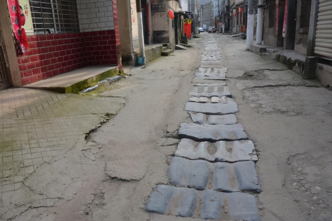 东津千年古镇,东津古街历史简介