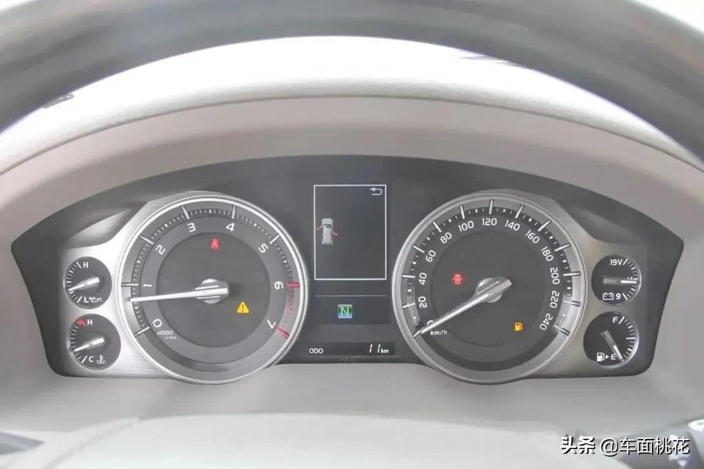 越野之王陆巡,越野车爬坡陆巡