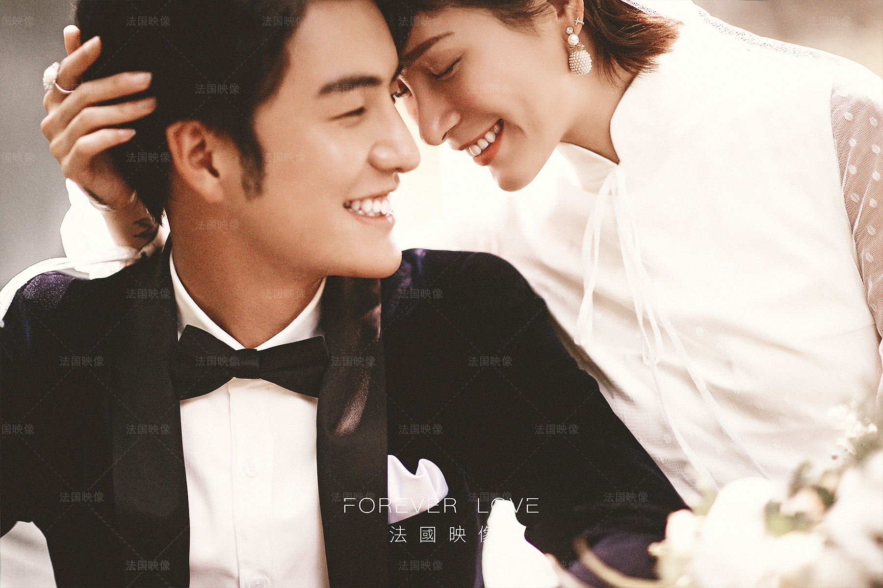 拍婚纱照染什么颜色,染头发颜色推荐2022最火显白白色