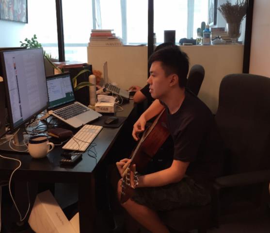 大学“有钱途”专业排行，计算机专业屈居第二，月入过万只是起点