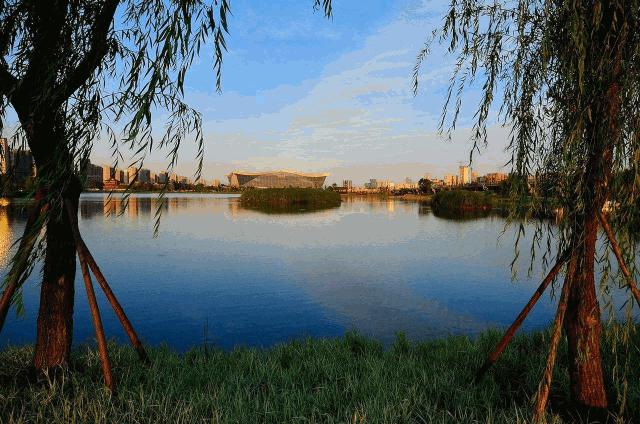 成都中心天府广场,成都天府广场风水八卦