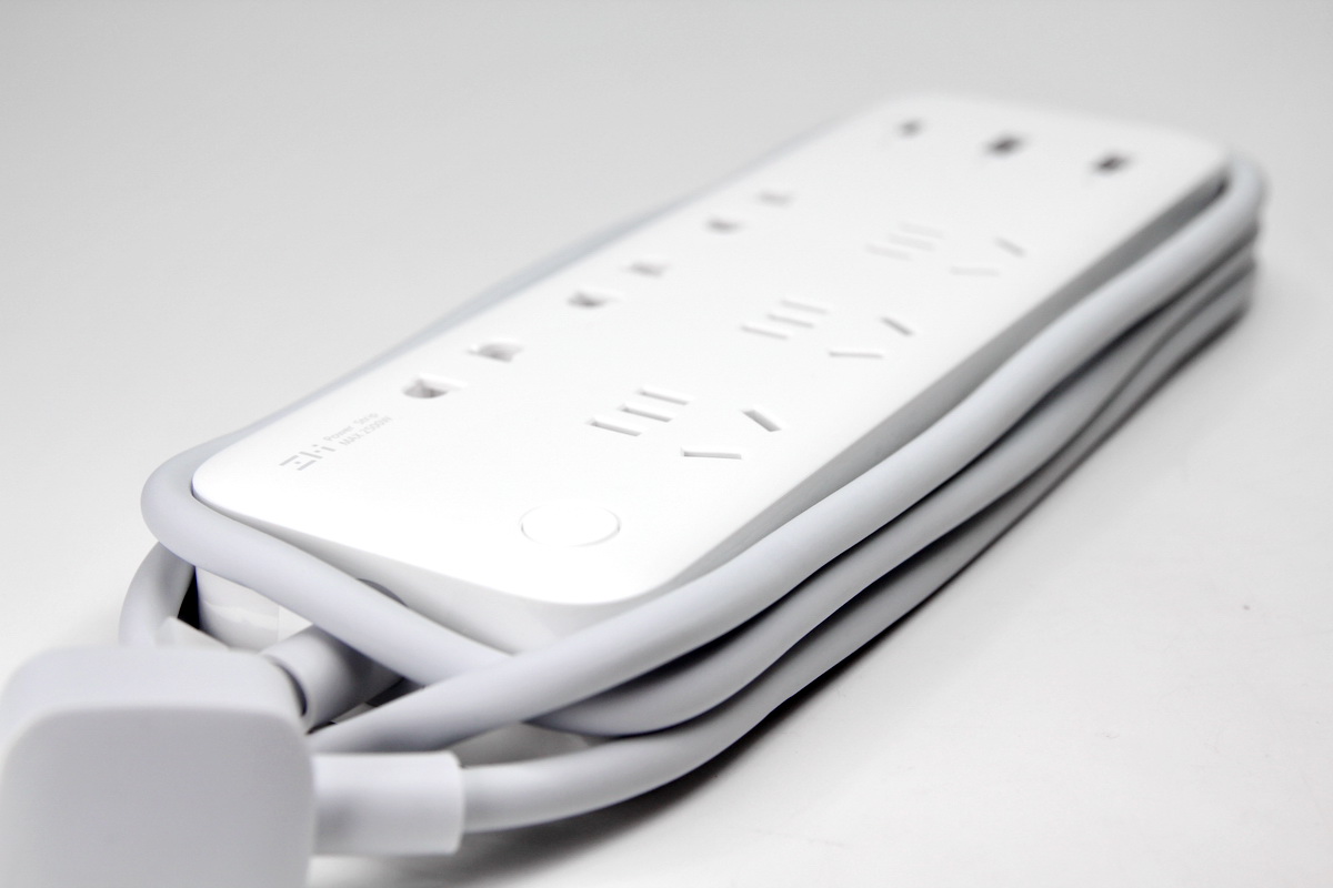 zmi紫米65w多口充电器,zmi充电器65w拆解