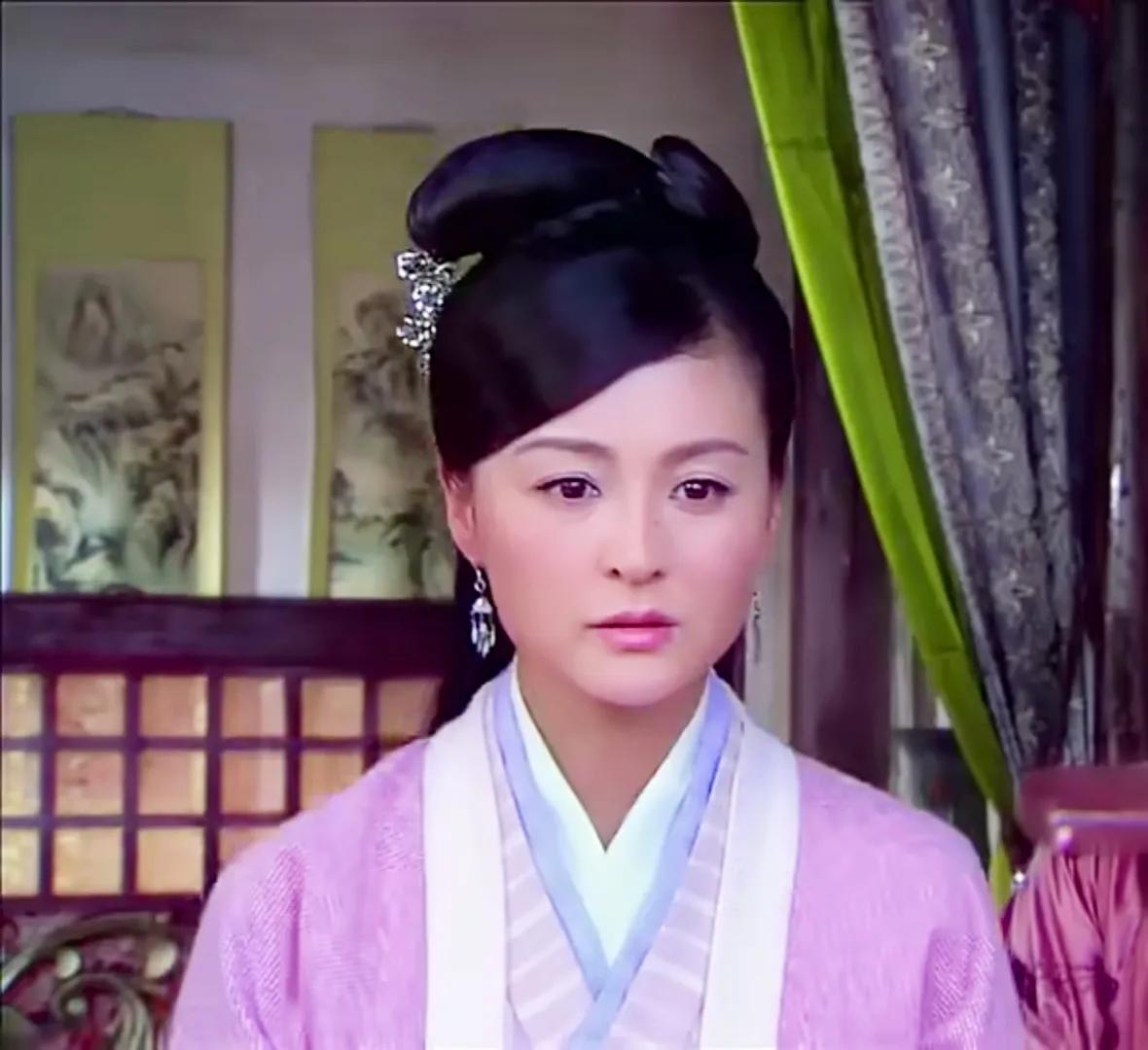 追鱼传奇:金牡丹一心想成为太子妃,却不小心错失,最终作茧自缚