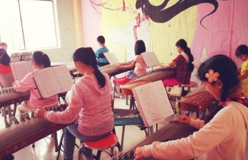 小孩哪吒cos动作,7岁哪吒cosplay图片