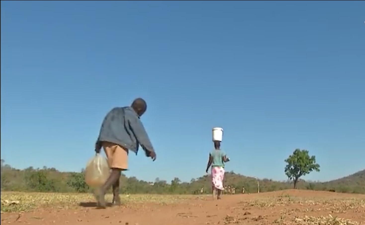非洲水资源丰富，人们天天喝泥水也不打井，真的是因为懒吗？