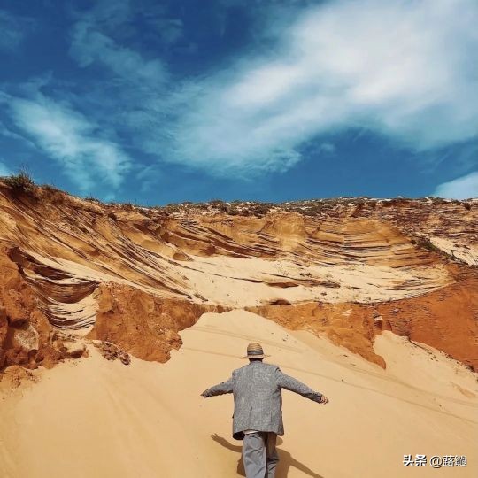 三观不同不能强融,圈子不同何必强融表情包