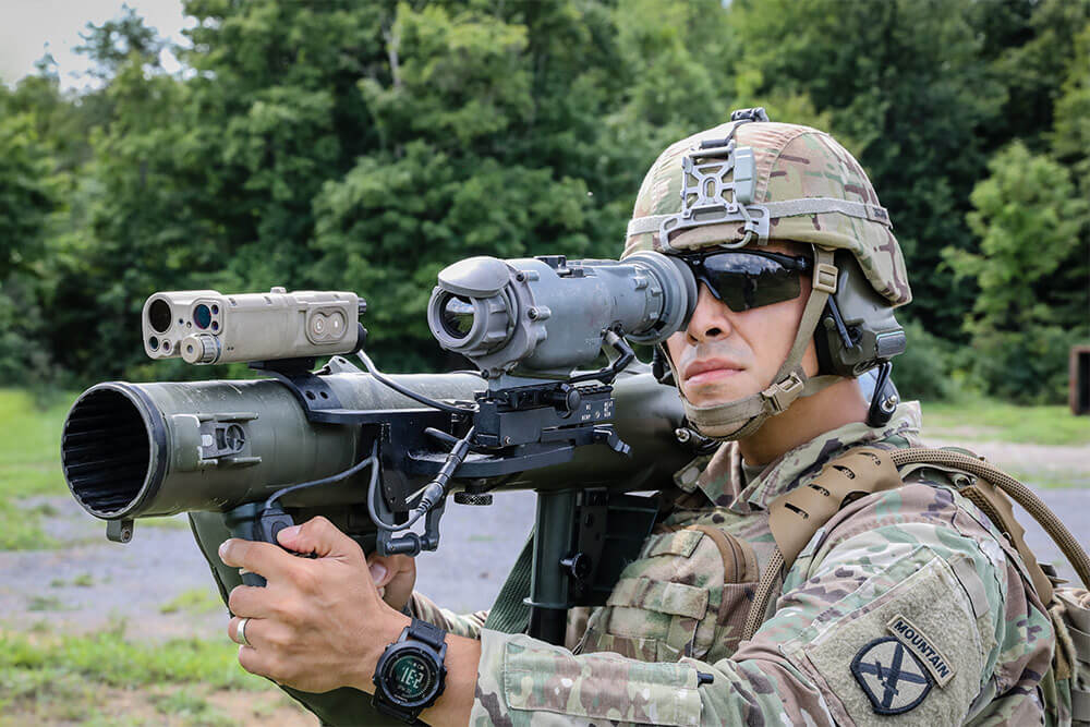 全副武装特种兵都有什么装备,特种兵的装备到底怎么装备才帅