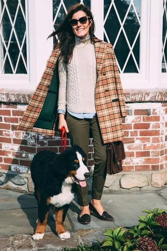 中长款小香风羊绒大衣配什么鞋,配大衣的有高级感的鞋