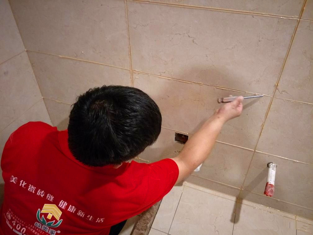 美缝剂起来了怎么处理,美缝剂弄眼里怎么弄