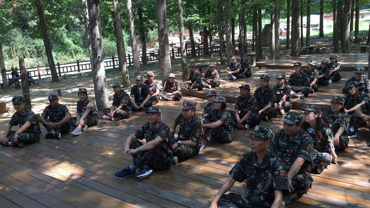 老乐山暑期教师素质拓展暨团队建设训练营开启