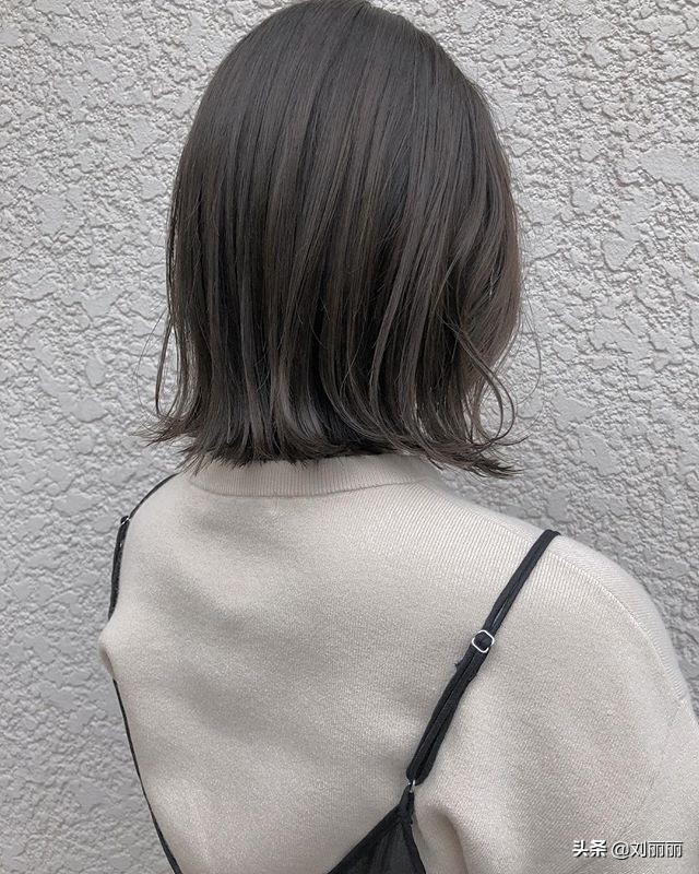 新流行短发16款,怎么剪都不土,时尚女士都在剪