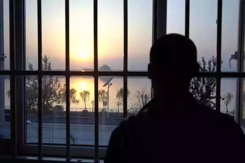 牢友记监狱篇完整版,牢友记第一版